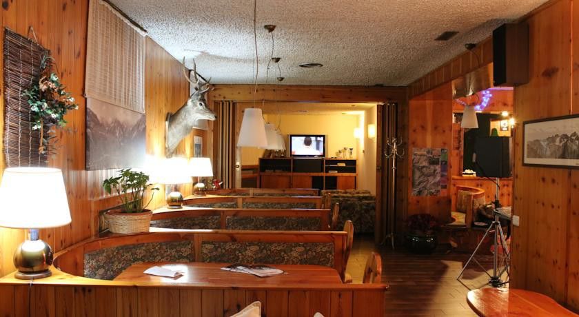 Hotel Nazionale Bormio Kültér fotó