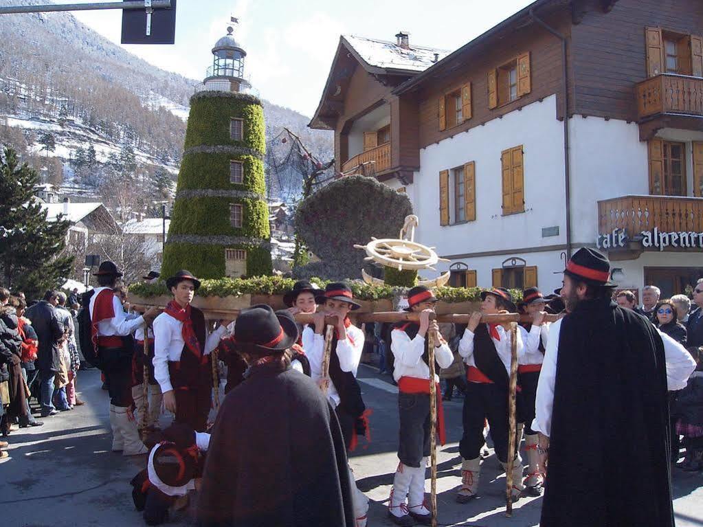 Hotel Nazionale Bormio Kültér fotó