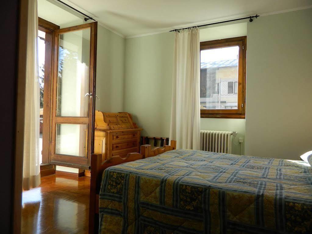 Hotel Nazionale Bormio Kültér fotó