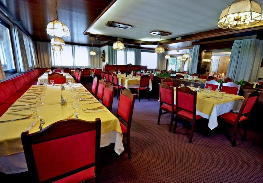Hotel Nazionale Bormio Kültér fotó