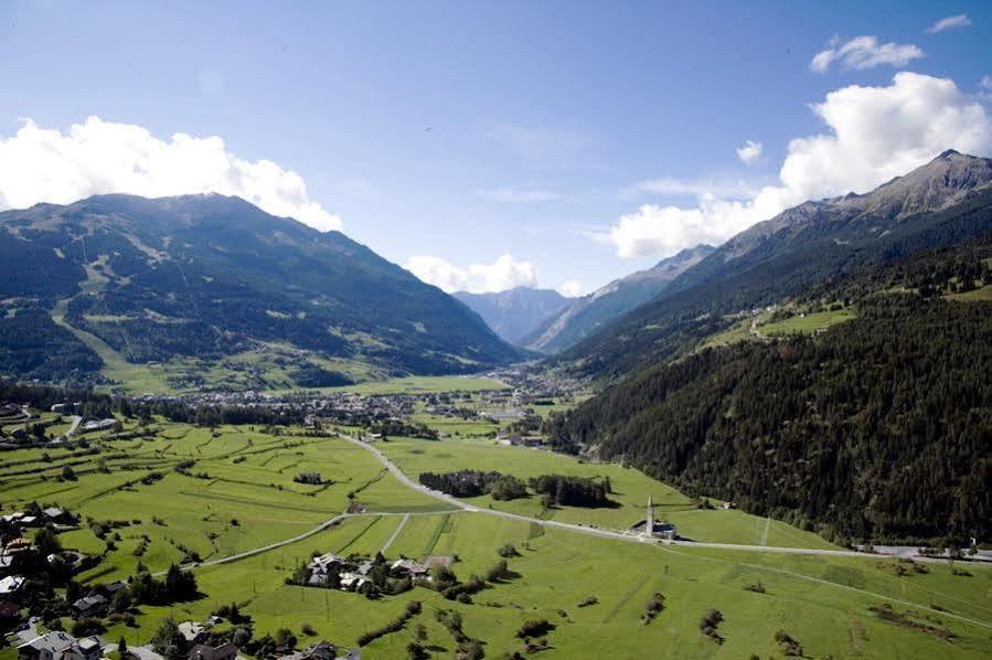 Hotel Nazionale Bormio Kültér fotó